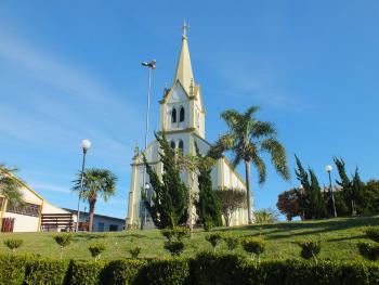 Igreja matriz São Caetano e praça